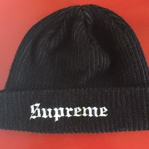 SOLD! Supreme Beanie